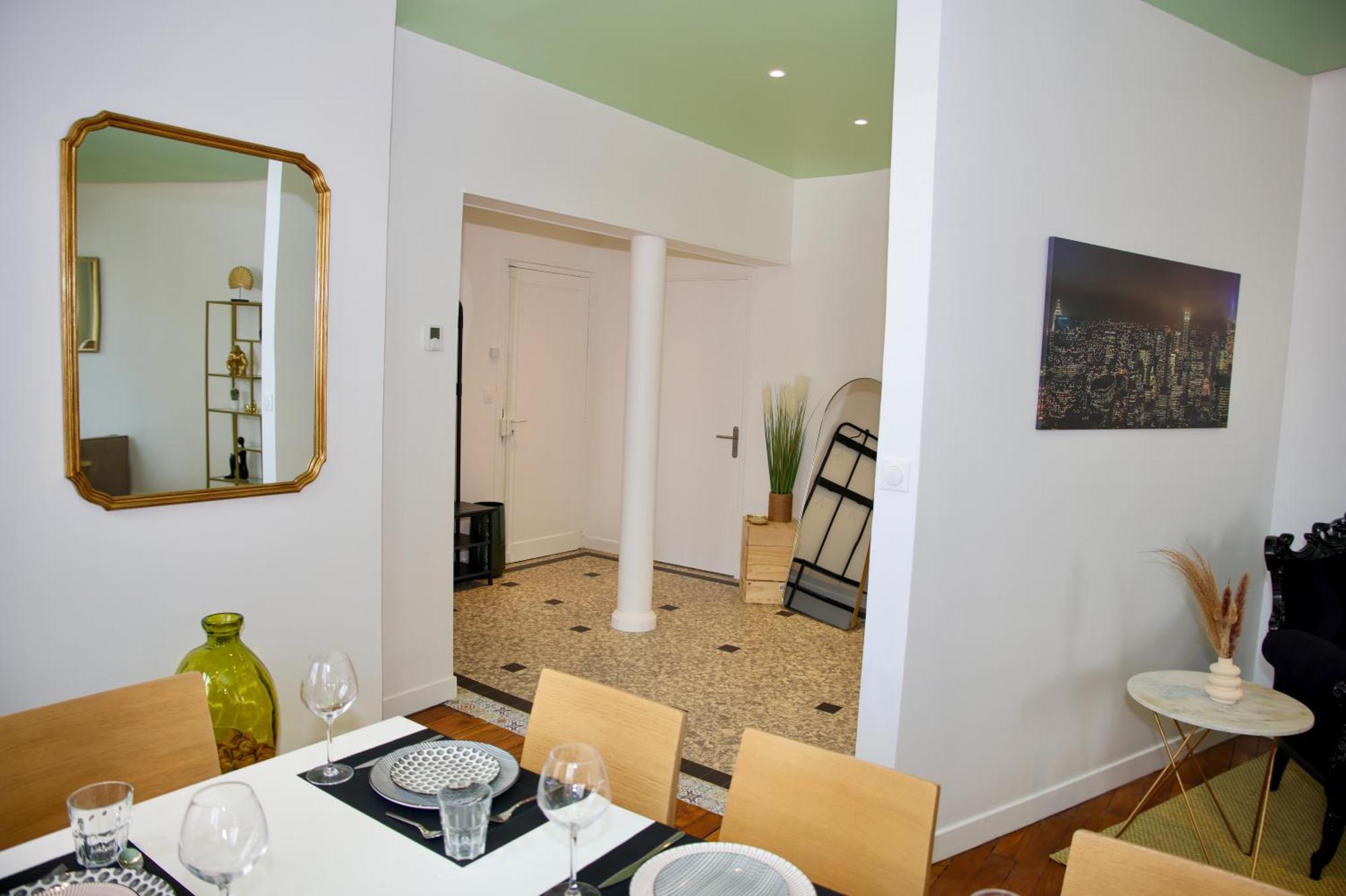 Au Coeur Du Boulingrin Apartment Reims Luaran gambar