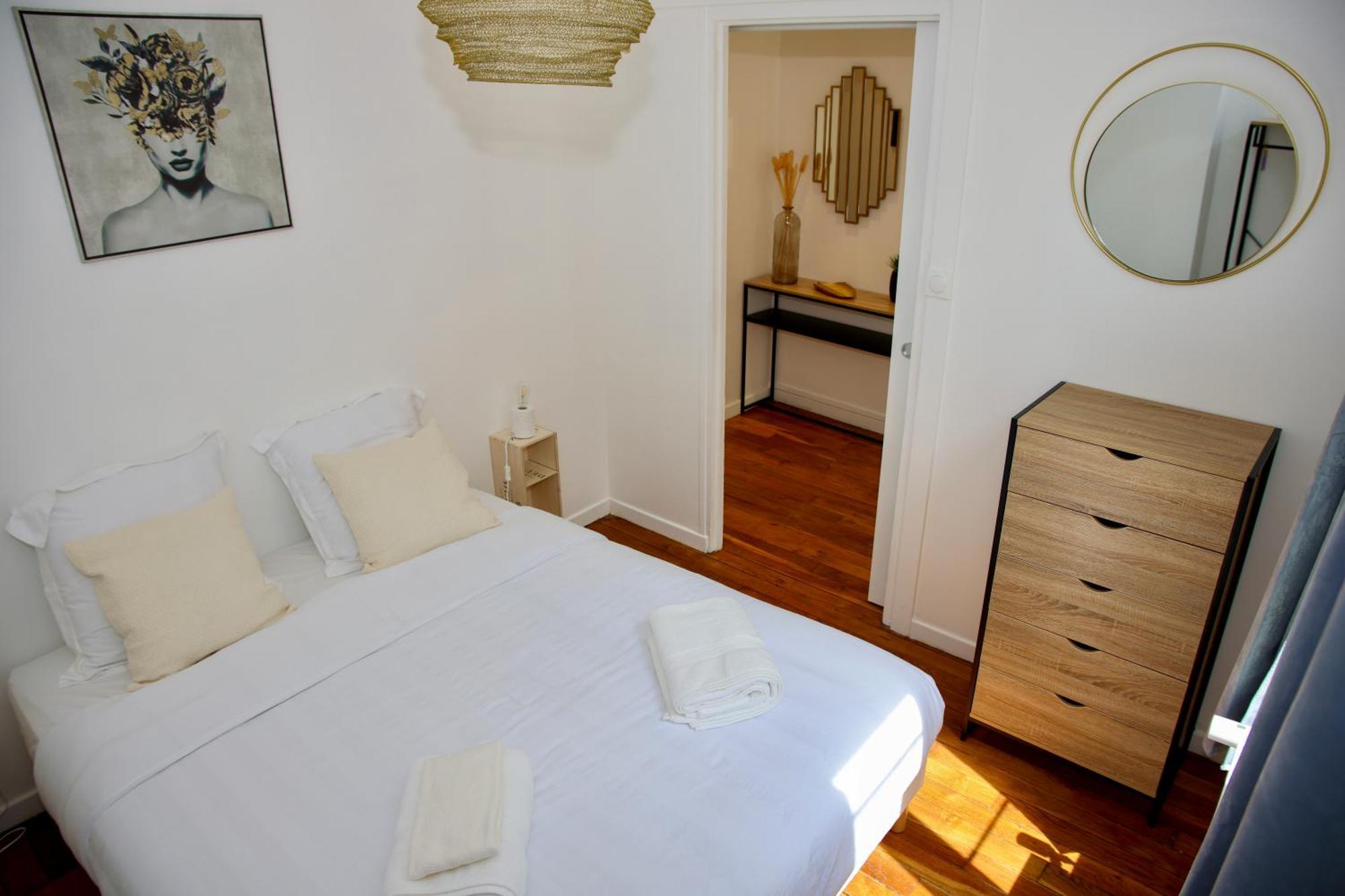 Au Coeur Du Boulingrin Apartment Reims Luaran gambar
